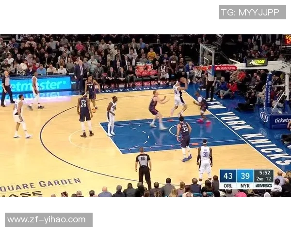 2月1日NBA精彩对决尼克斯勇士比赛录像回放全程回顾与精彩瞬间分析